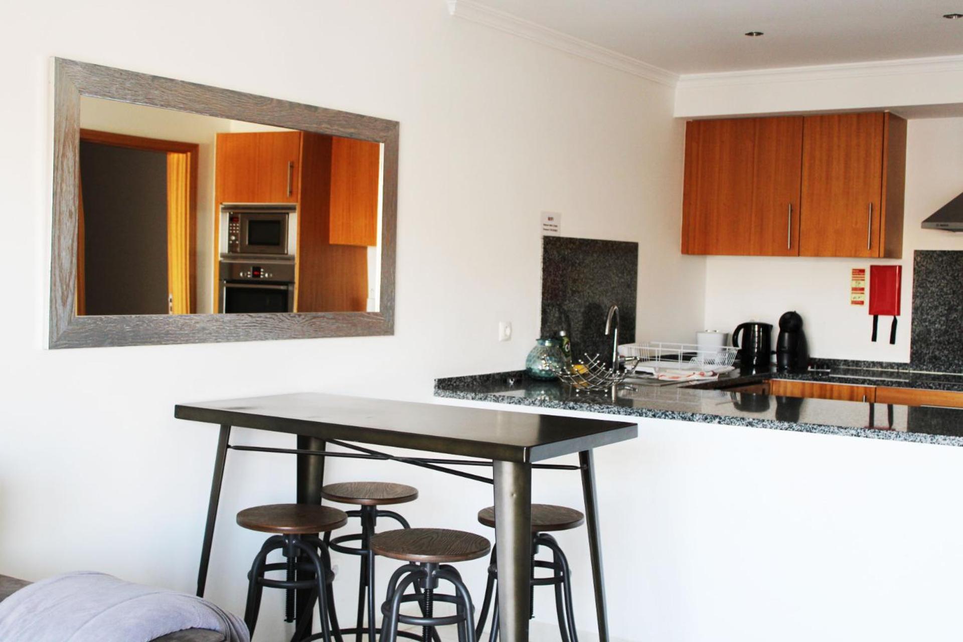 Apartment With Terrace Albufeira Olhos De Agua Luaran gambar
