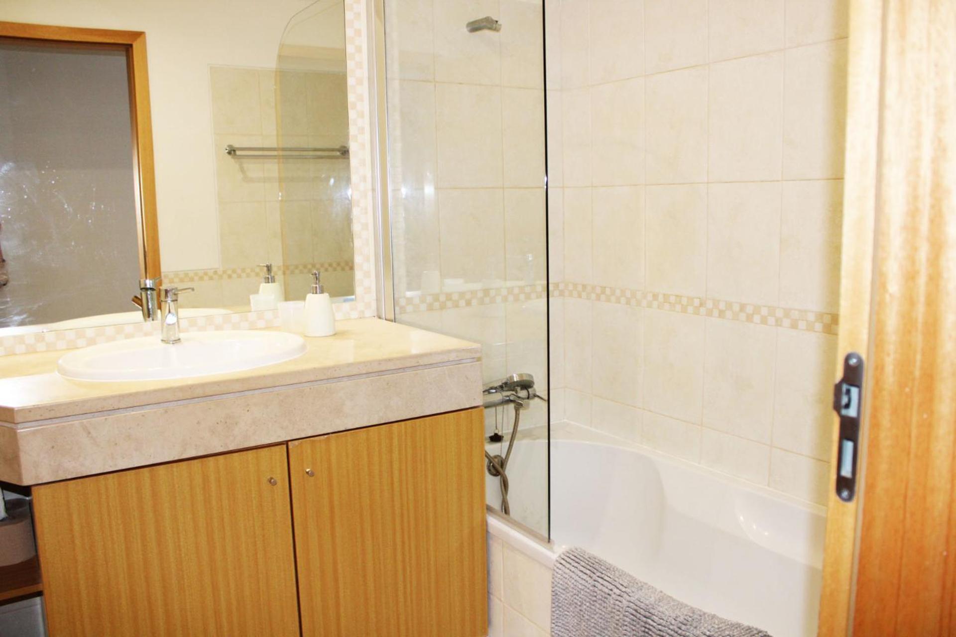 Apartment With Terrace Albufeira Olhos De Agua Luaran gambar